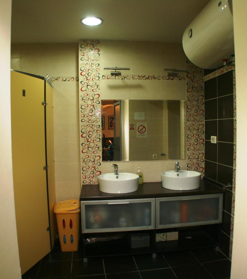 Jasmin Hotel Belgrade Exterior photo